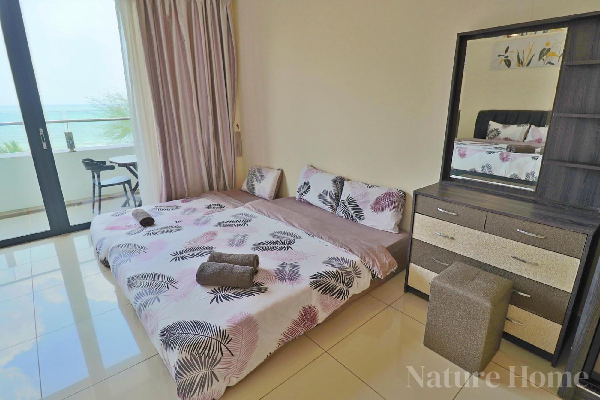 Nature Home 2 - Swiss Garden Resort Residences Beachfront Villa Kuantan Eksteriør billede