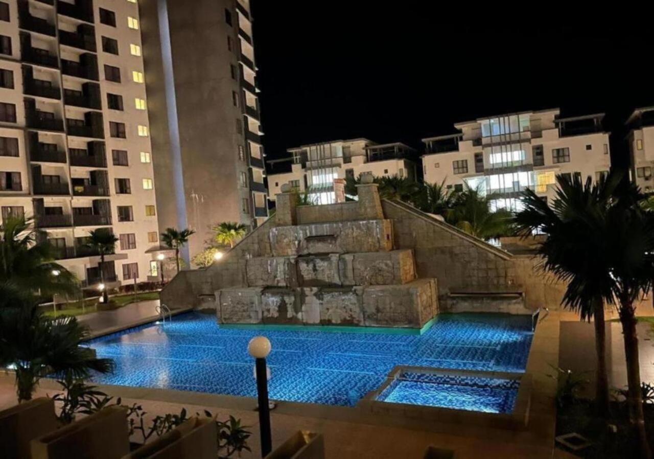 Nature Home 2 - Swiss Garden Resort Residences Beachfront Villa Kuantan Eksteriør billede